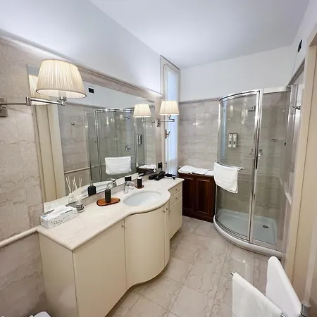 Suite51